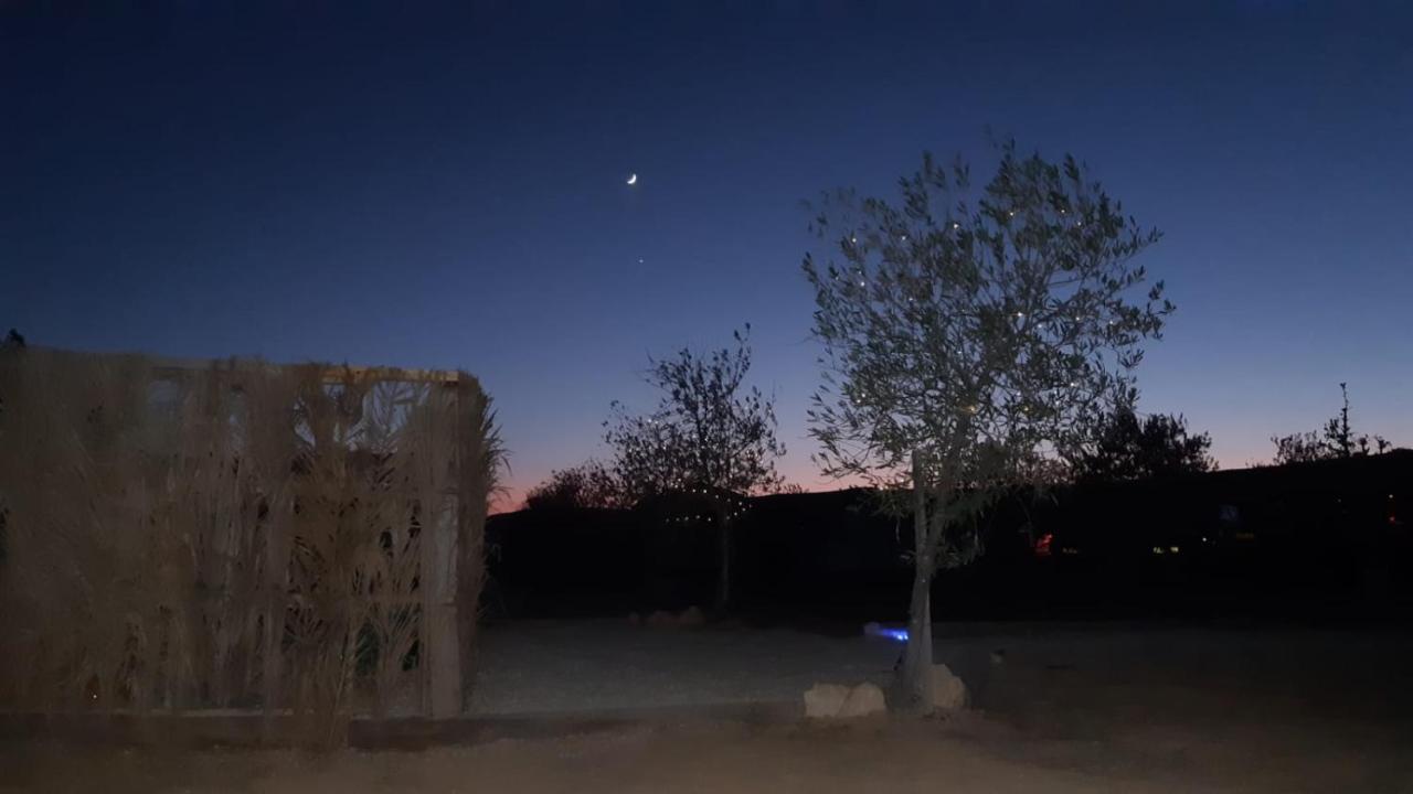 Skyline Eco-Camp Hotel Mitzpe Ramon Exterior photo